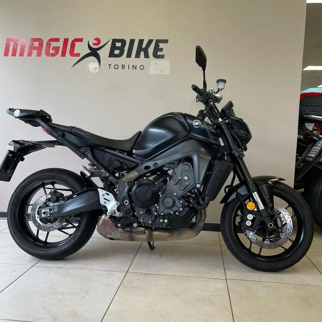 Yamaha MT-09 - 2