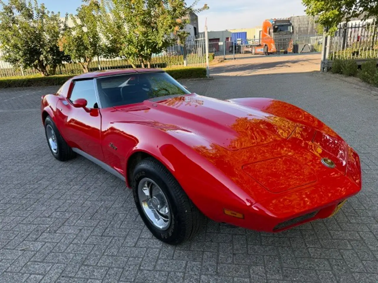 Chevrolet Corvette L82 (C3) met Targa dak - 1974 - automaat, foto 4