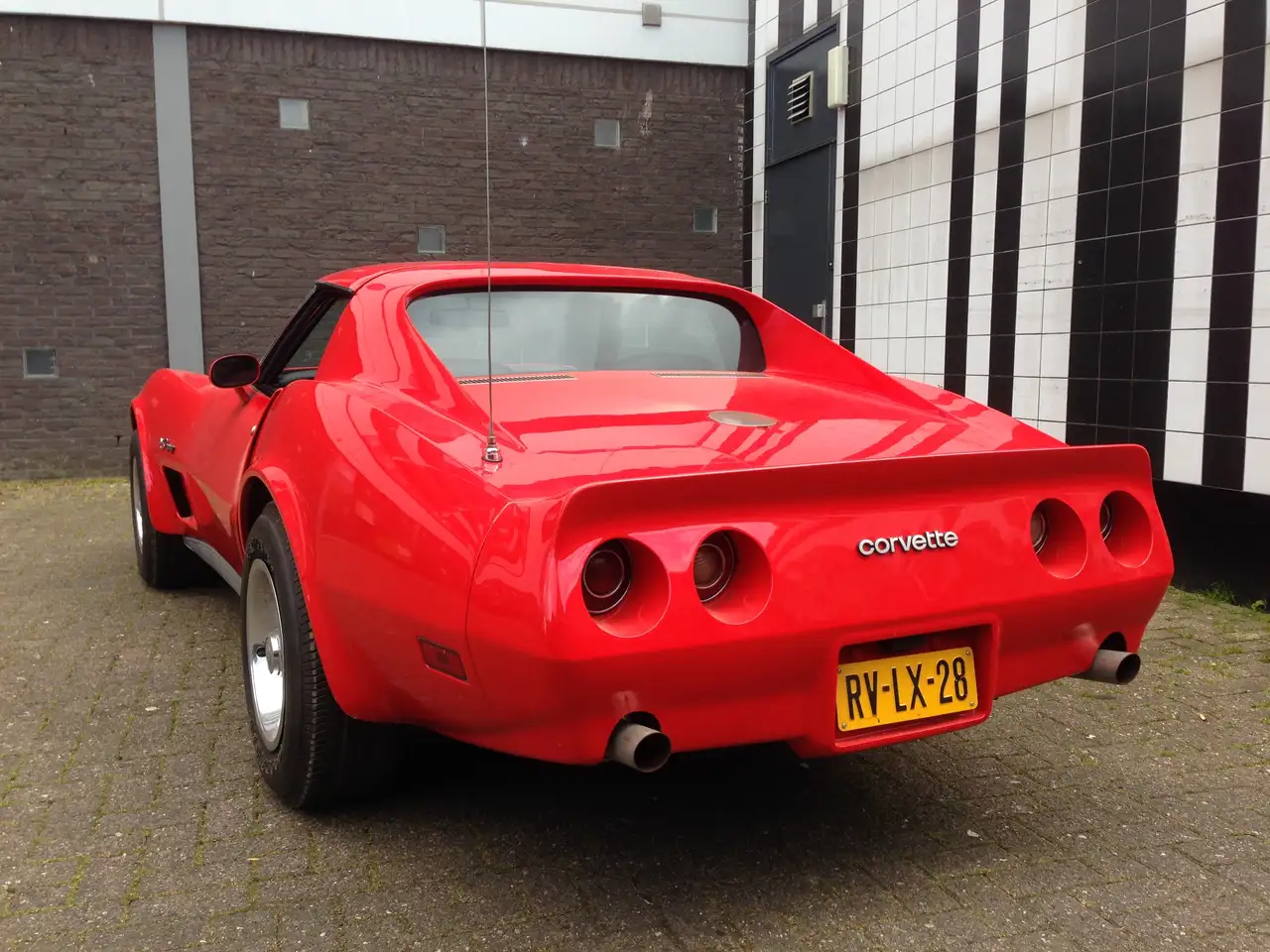 Chevrolet Corvette L82 (C3) met Targa dak - 1974 - automaat, foto 2