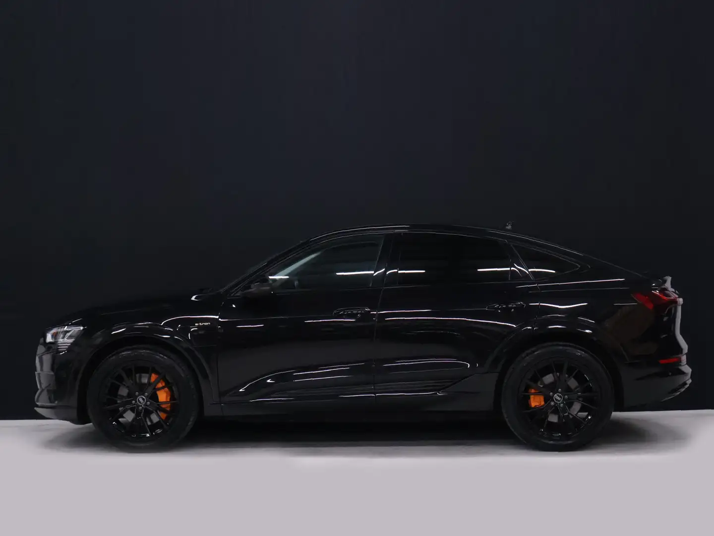 Audi e-tron Sportback 55 quattro edition 95 kWh [ADAPTIVE CRUI Zwart - 2
