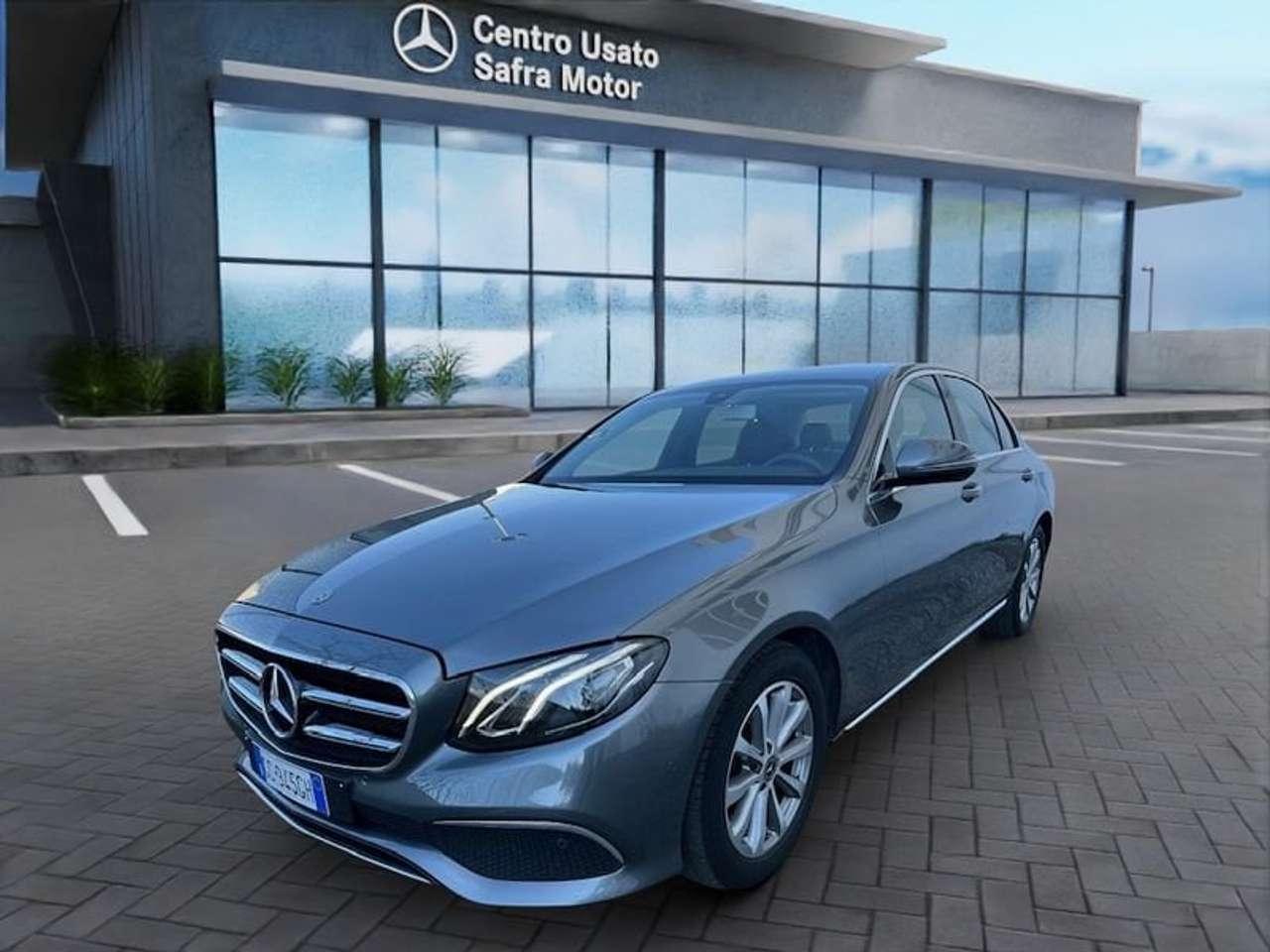 Mercedes-Benz E 220 E 220d 4Matic Auto Business Sport