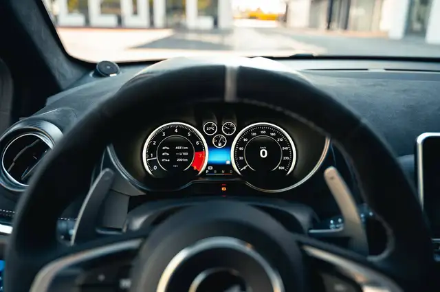Alpine A110 view 17
