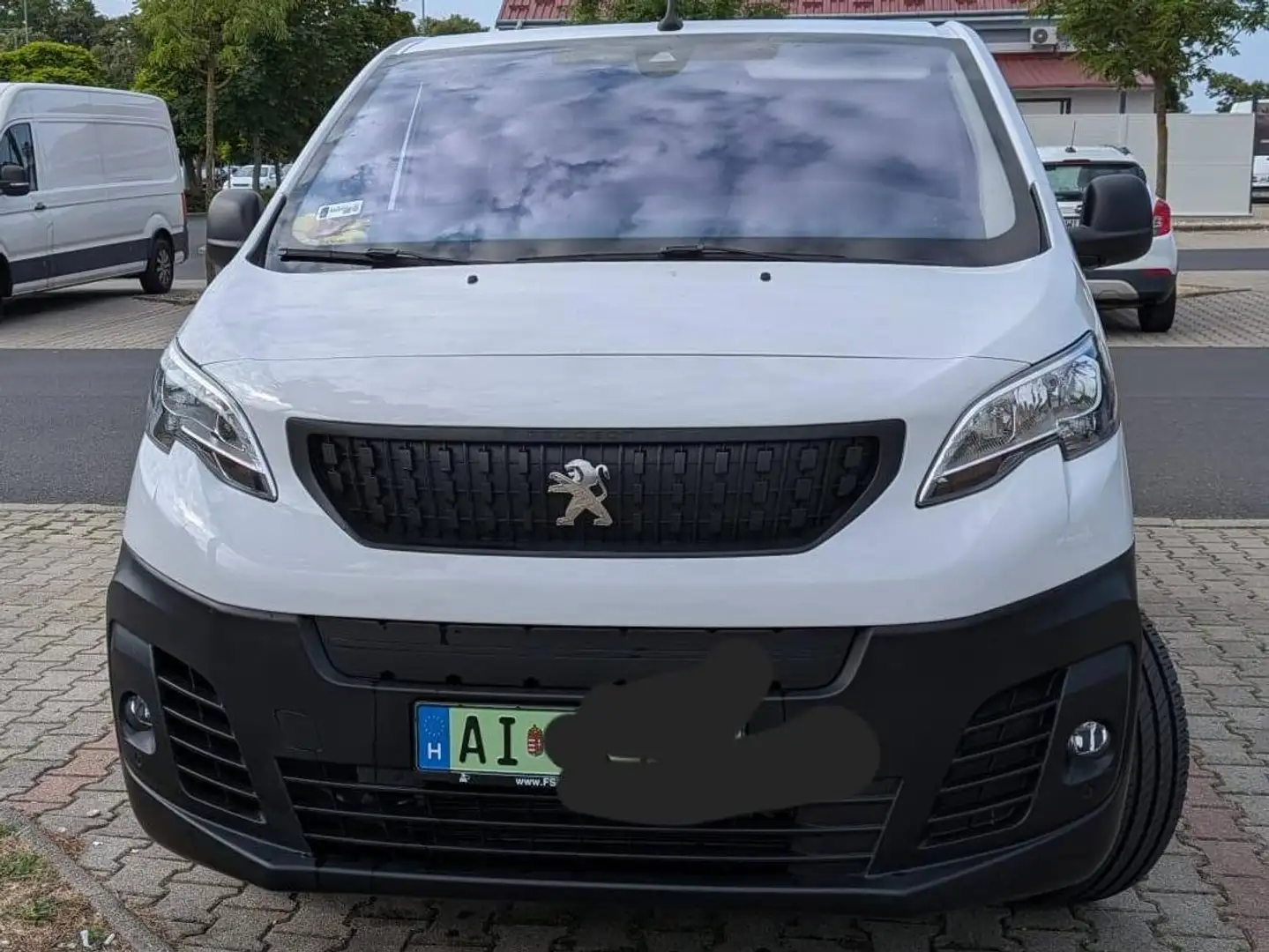 Peugeot e-Expert e-Expert 136 PS Batterie 75kWh Lang Weiß - 1