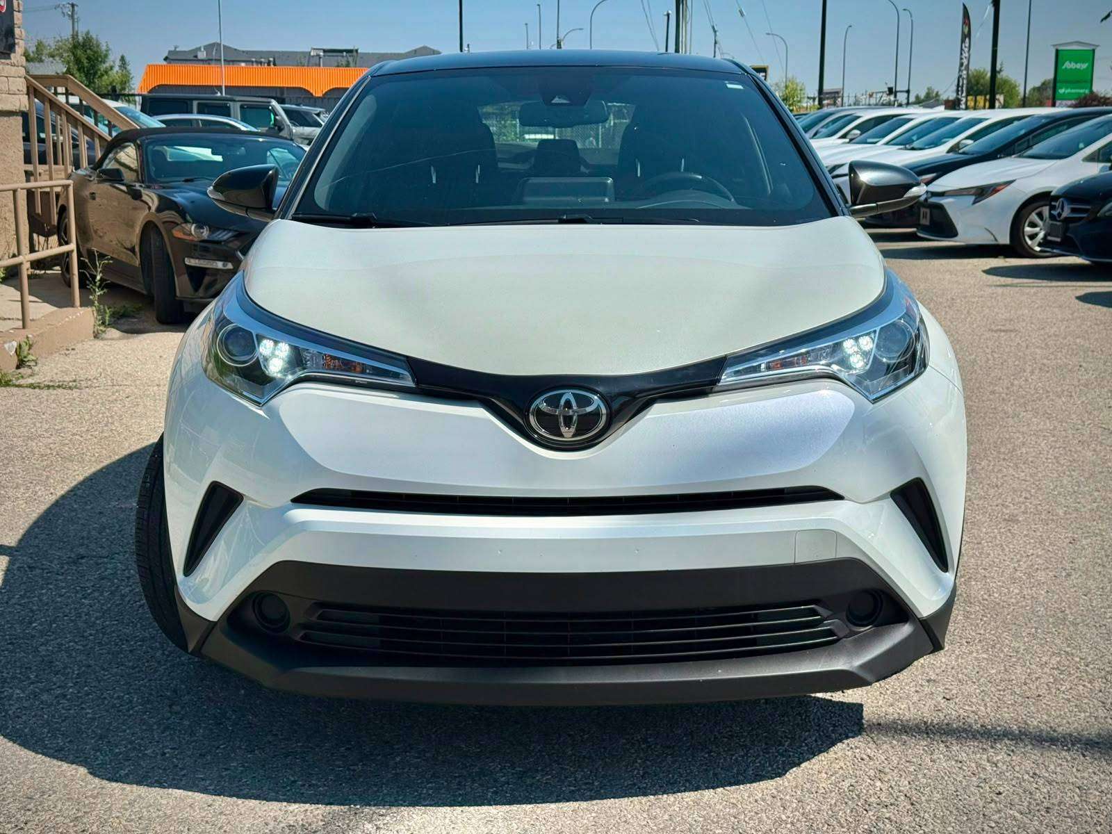 2019 Toyota C-HR — view 2