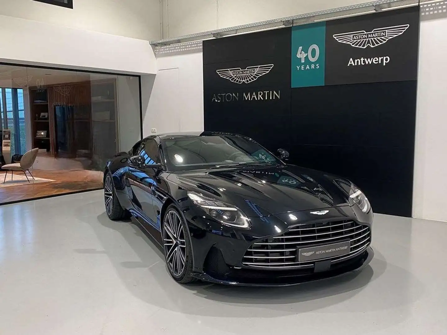 Aston Martin DB12 Noir - 2