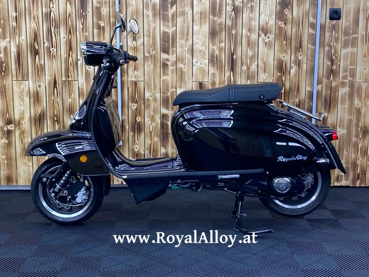 Royal Alloy TG 300 LC ABS Black Noir - 2