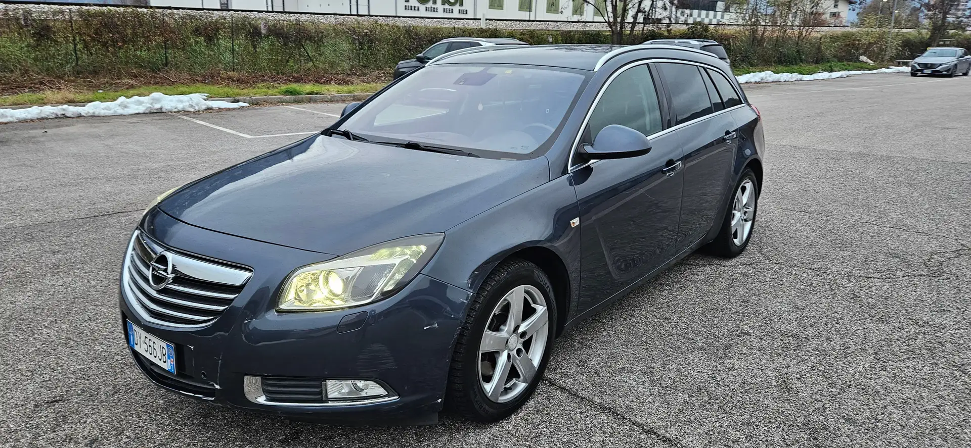 Opel Insignia Sports Tourer 2.0 cdti Elective 160cv Schwarz - 1