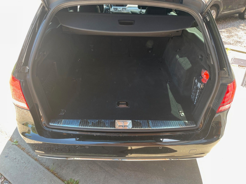 Mercedes-Benz E 200 Avantgarde+AMG Navi+SHZ+MFL+LED 190PS — photo 12