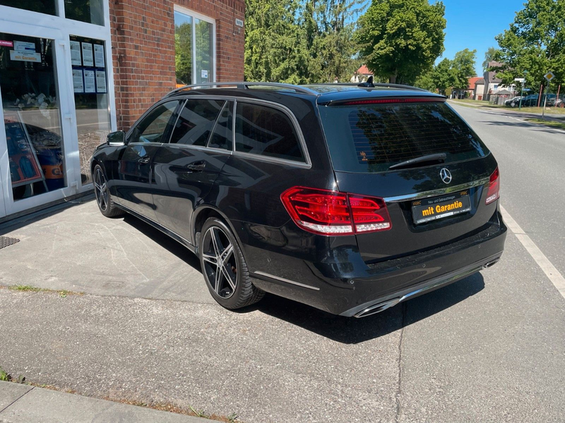 Mercedes-Benz E 200 Avantgarde+AMG Navi+SHZ+MFL+LED 190PS — photo 6