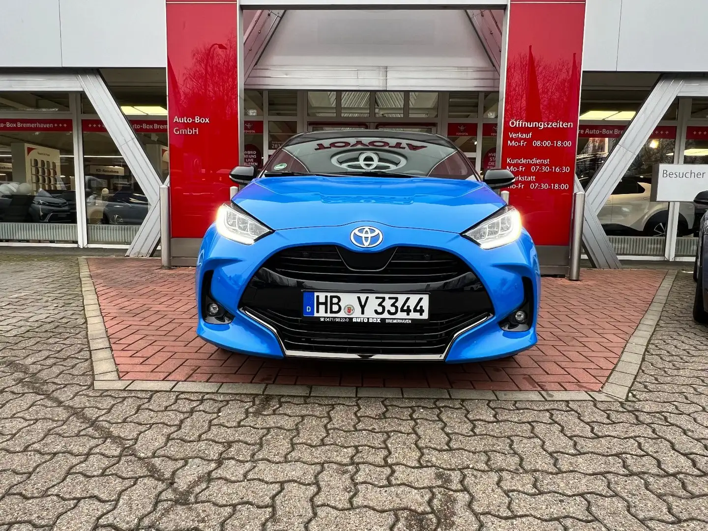 Toyota Yaris 1,5 Hybrid Premiere Edition Blau - 2