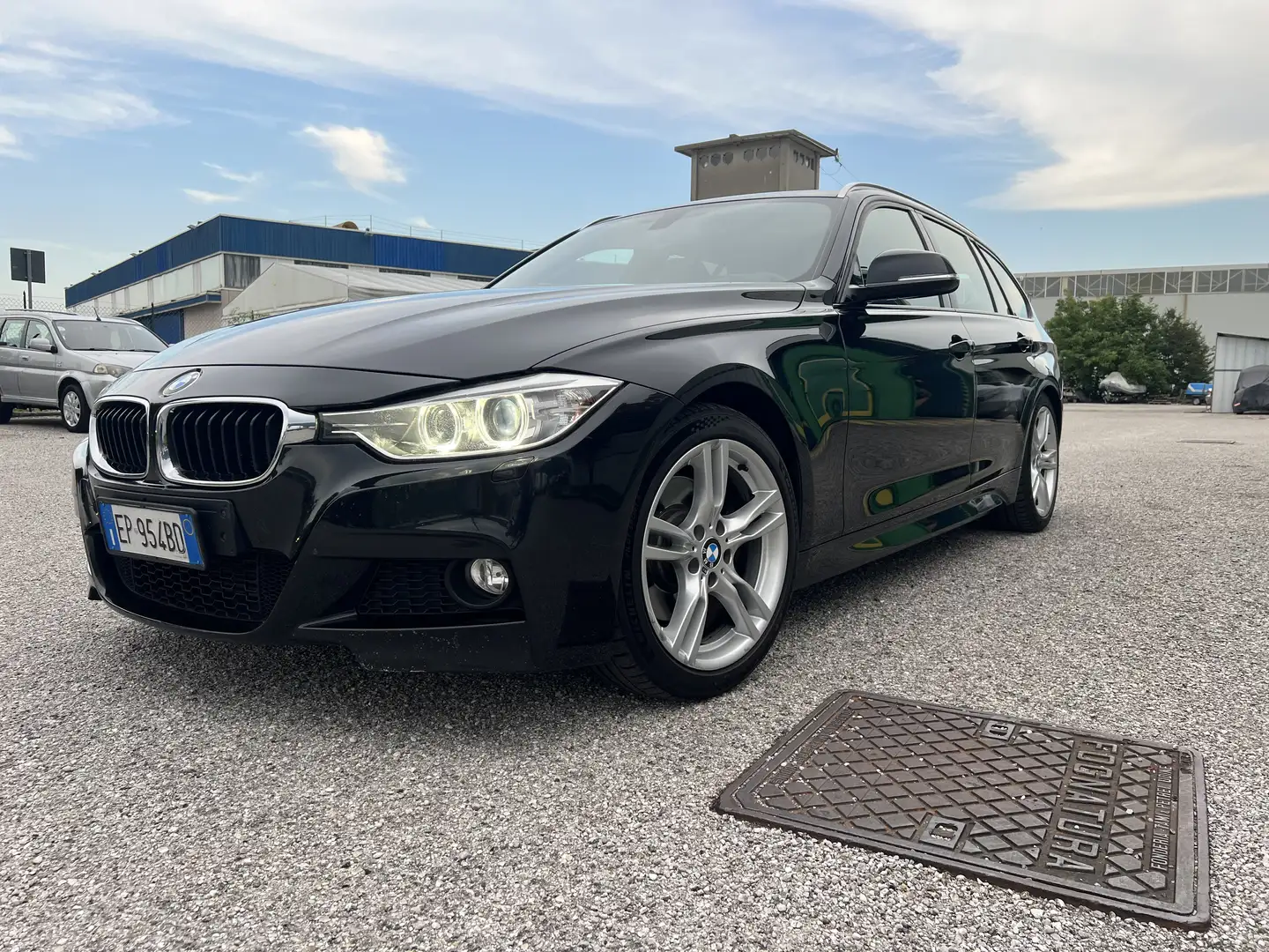 BMW 330 330dA Touring Msport - 1