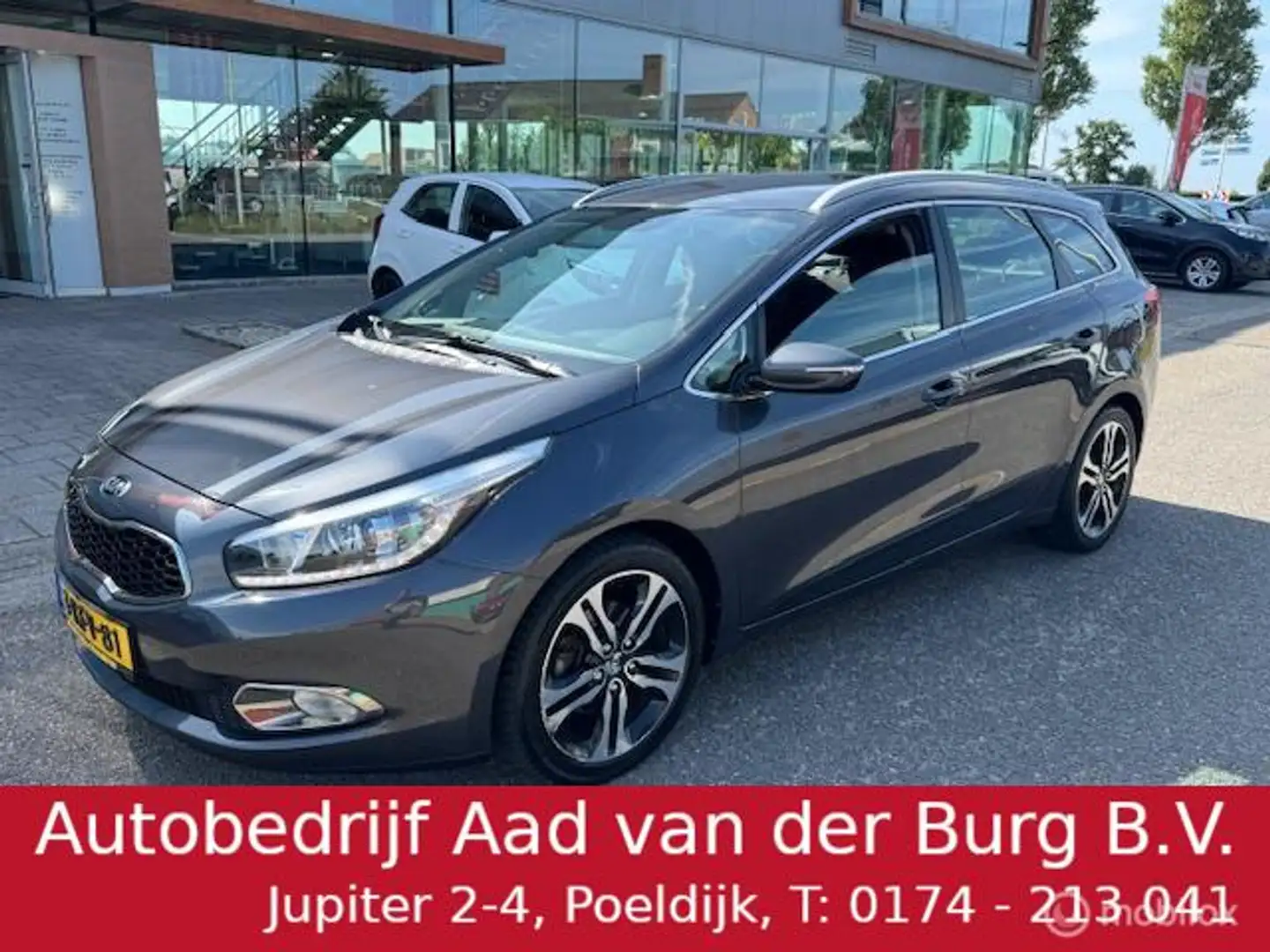 Kia Ceed SW / cee'd SW Sportswagon 1.6 GDI Business Pack Naviagtie , Trak Grijs - 1