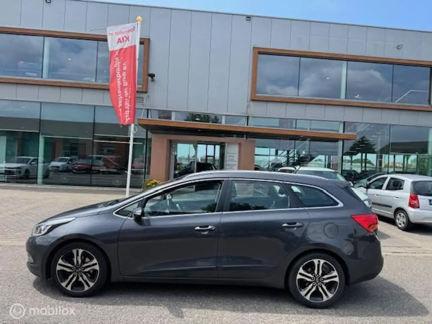 Kia Ceed SW / cee'd SW Sportswagon 1.6 GDI Business Pack Naviagtie , Trak Grijs - 2
