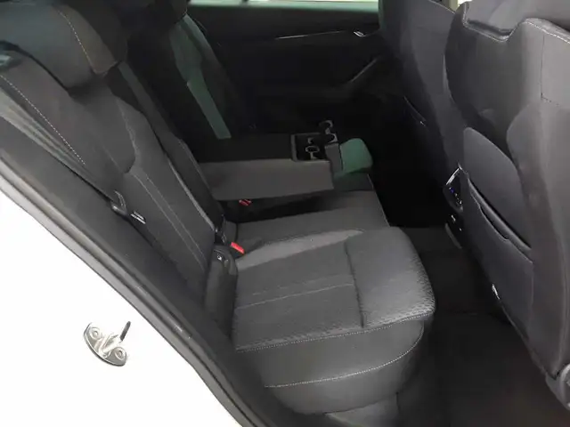 Skoda Octavia view 14