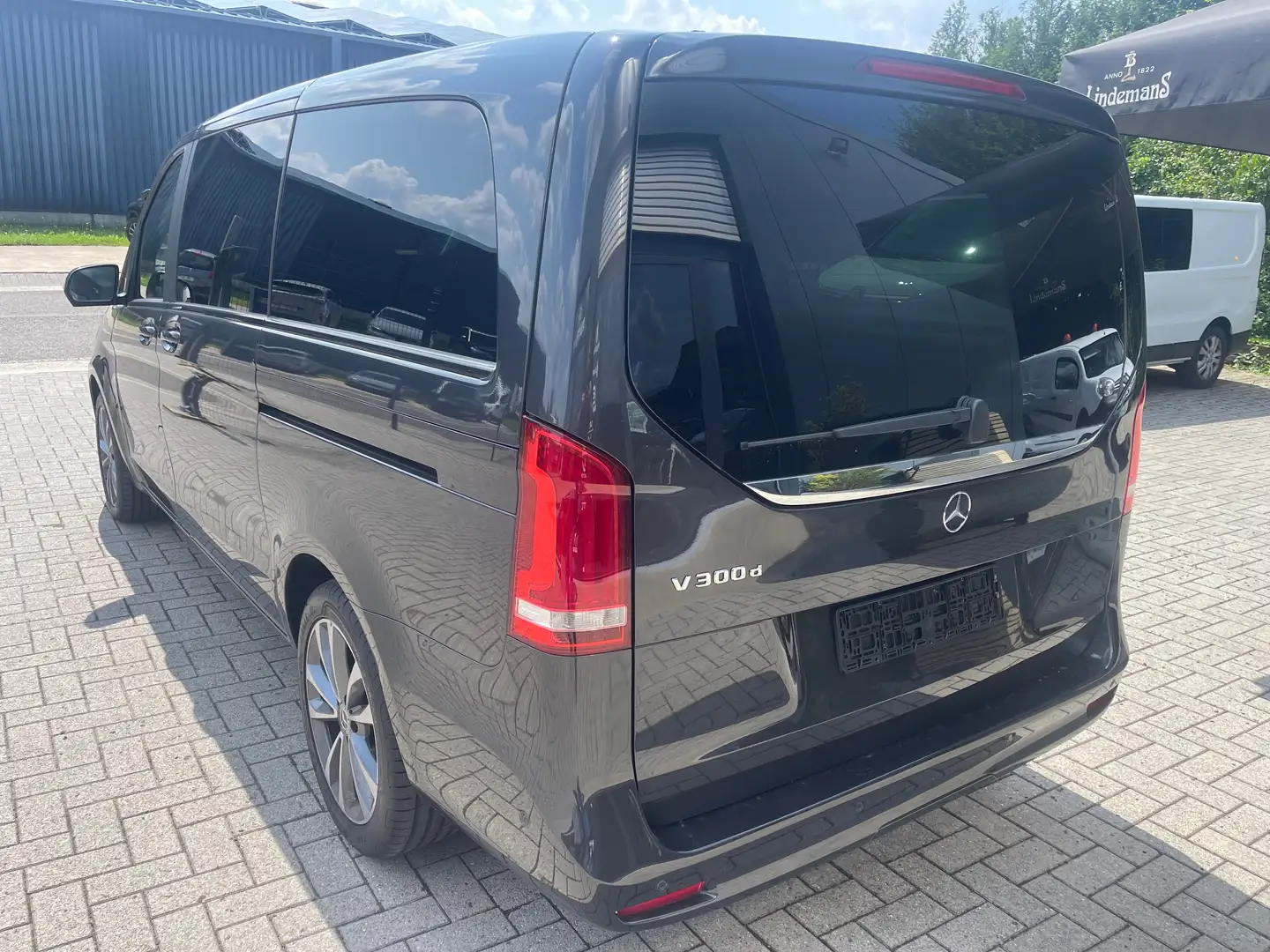 Mercedes-Benz V 300 Avantgarde  5 PLACE UTILITAIRE Schwarz - 2