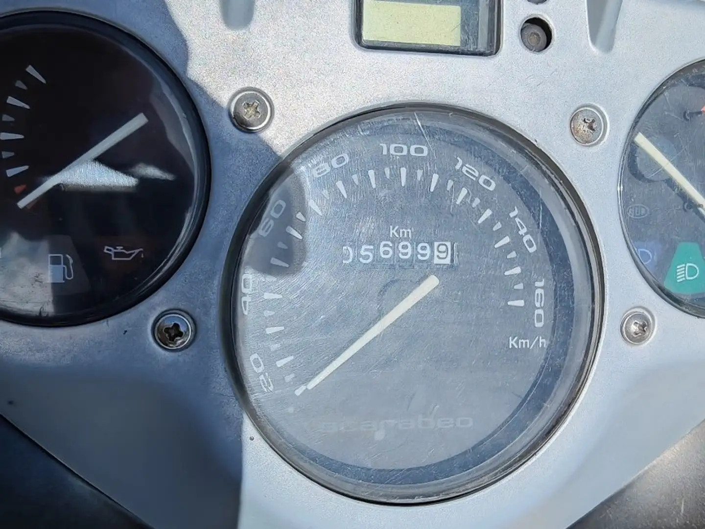 Aprilia Scarabeo Gri - 2