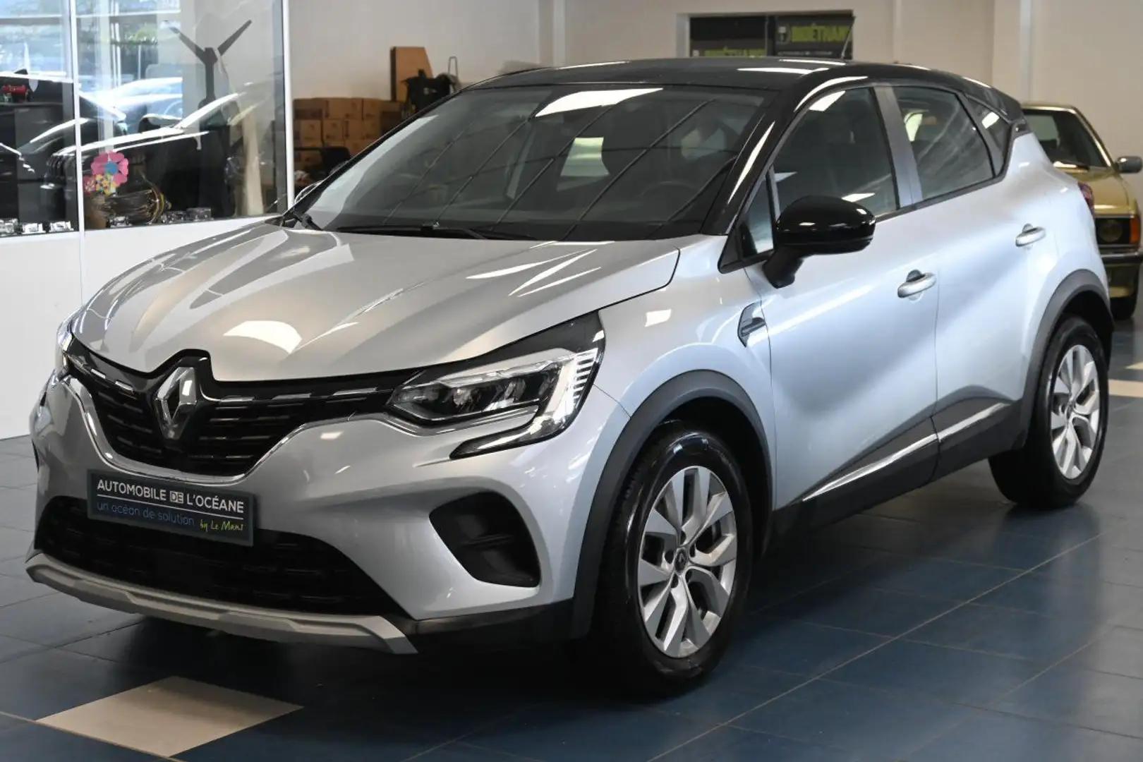 Renault Captur TCe 100 Zen Gris - 1