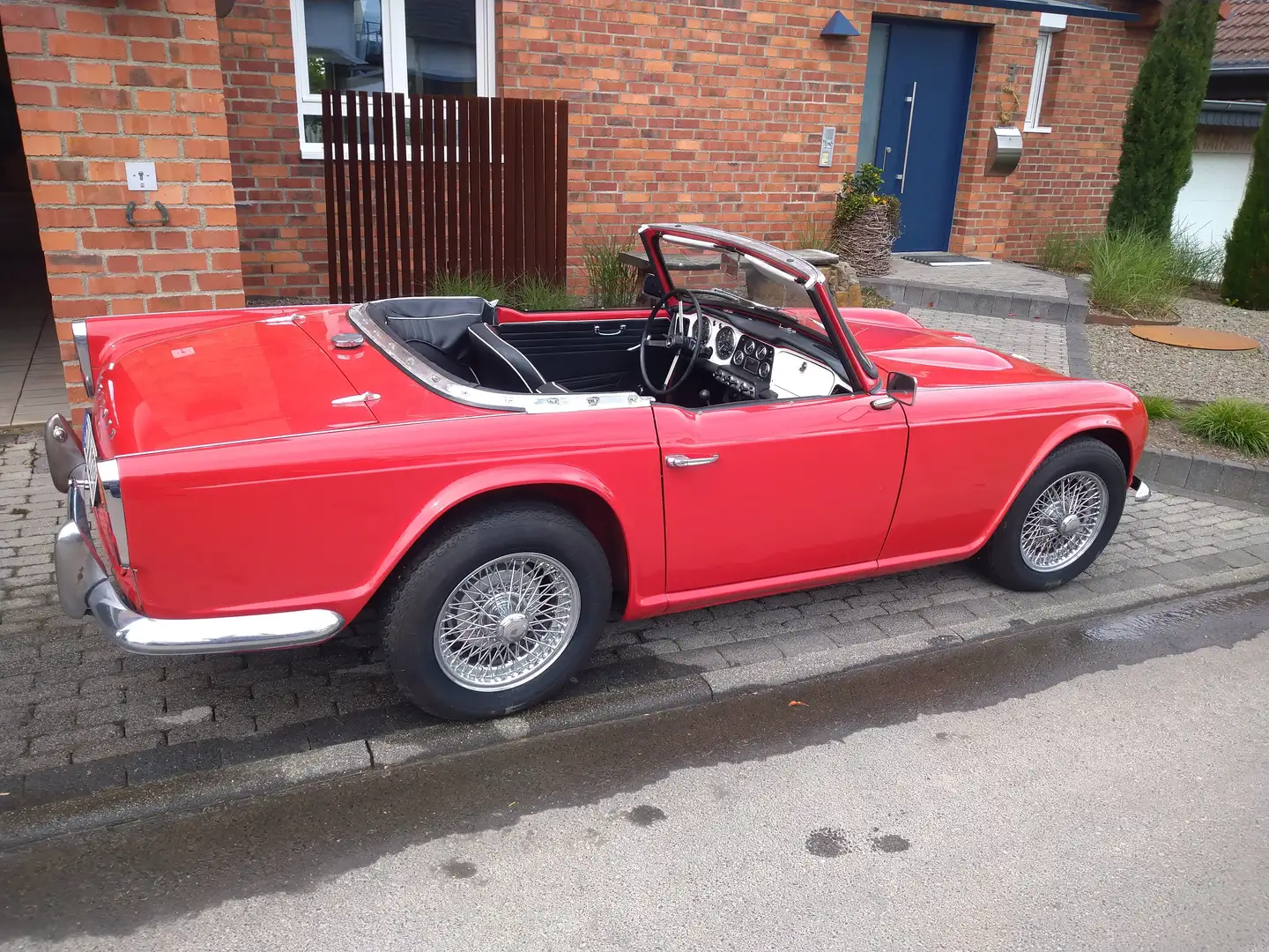 Triumph TR4 Rosso - 2