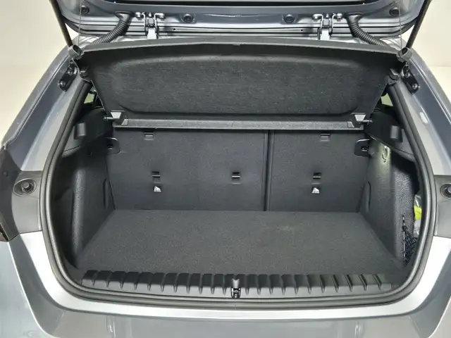 BMW 1 Series view 12
