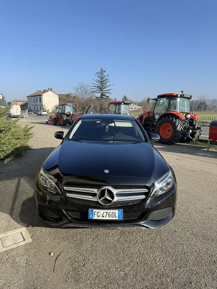 Mercedes-Benz C 220