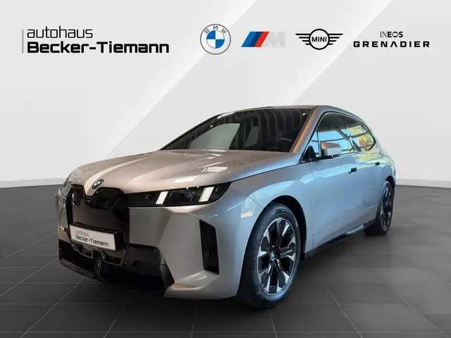 BMW iX xDrive45  UPE 97.920,00€ - #exclusive