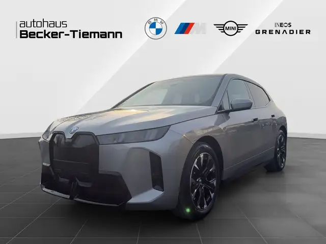 BMW iX xDrive45  UPE 97.920,00€ - #exclusive