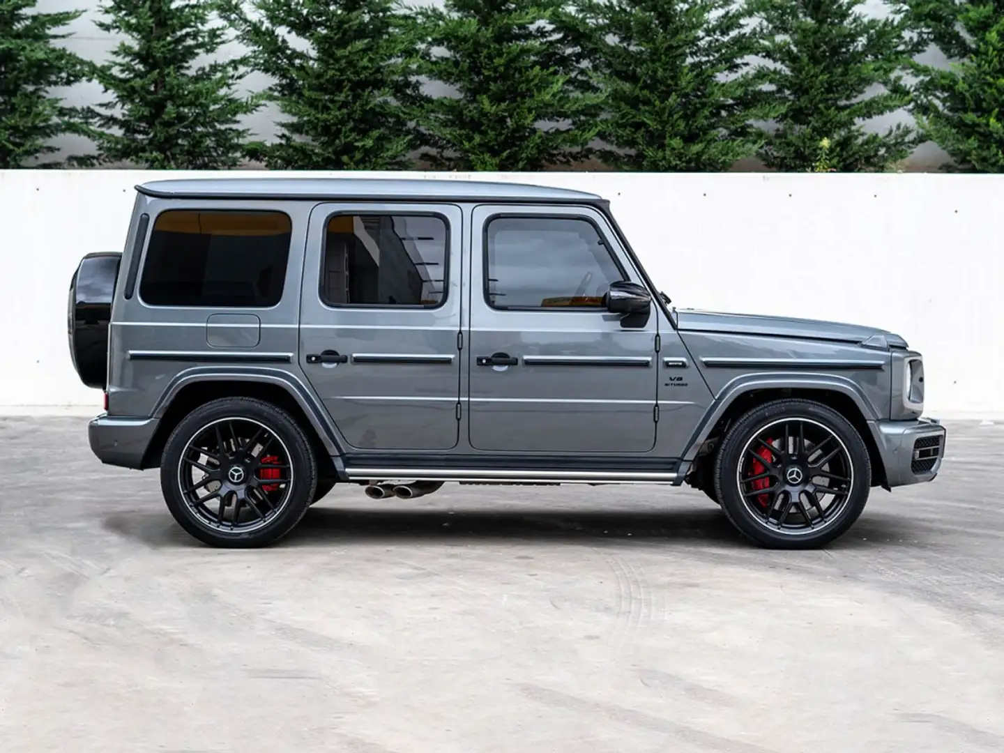 Mercedes-Benz G 63 AMG 4Matic 9G-Tronic Gris - 2