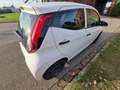 Toyota Aygo x Weiß - thumbnail 6