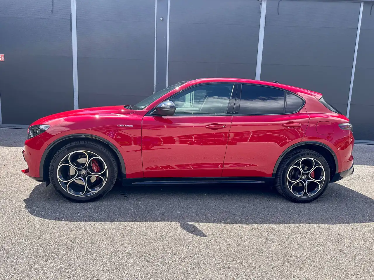 Alfa Romeo Stelvio 2024