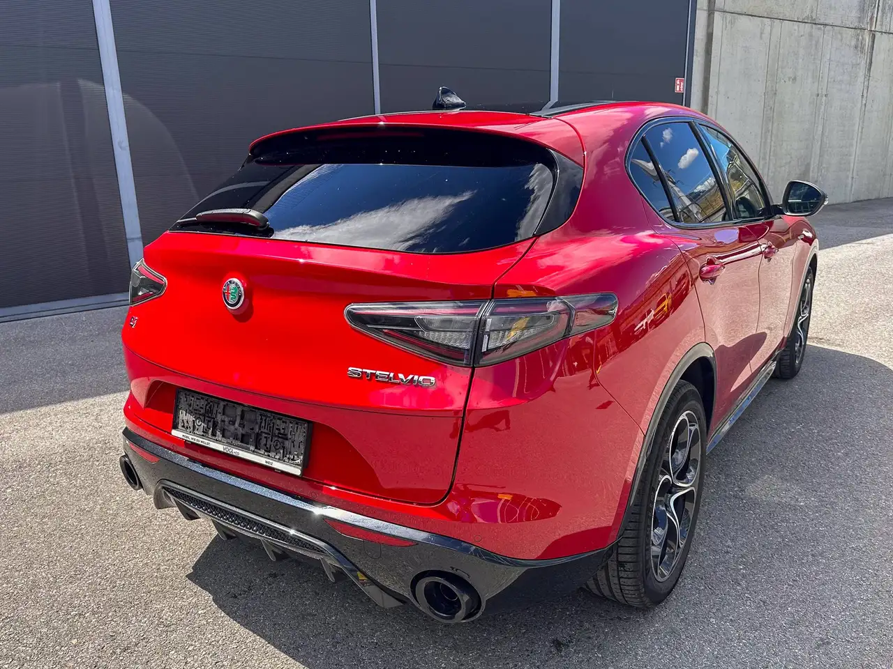 Alfa Romeo Stelvio 2024
