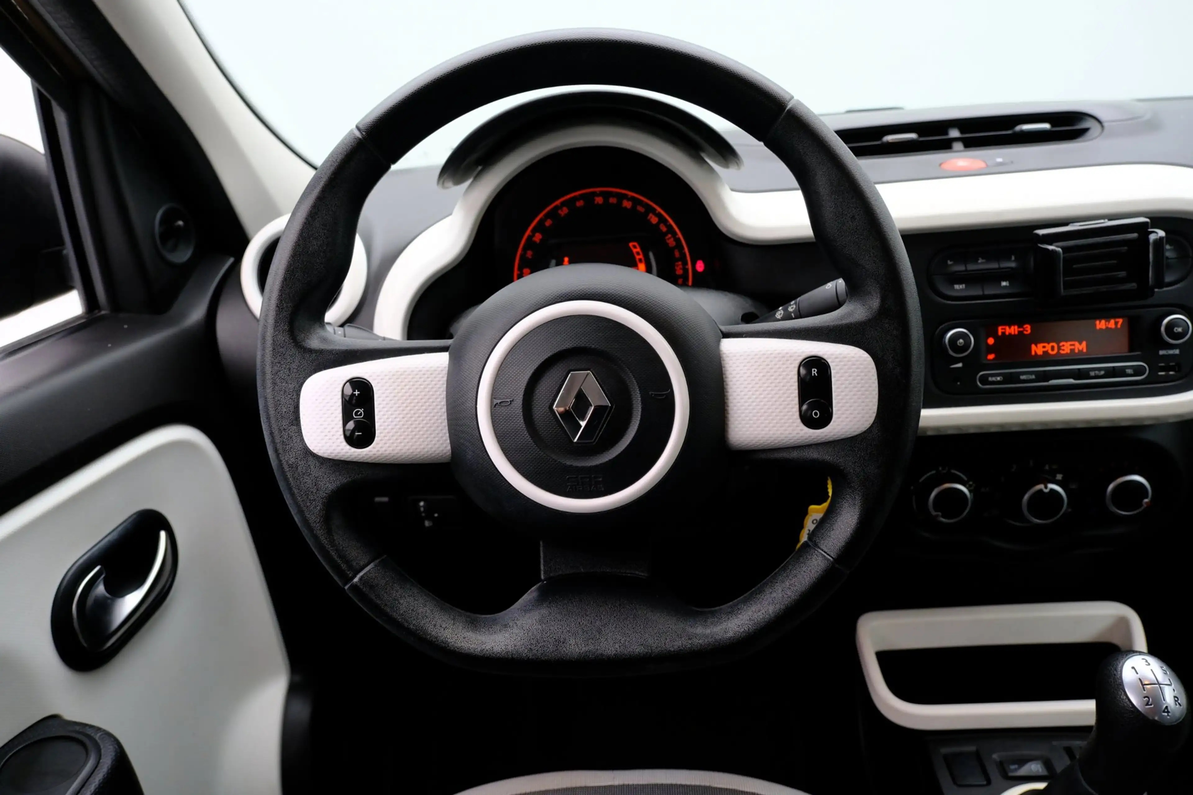 Renault Twingo 1.0 SCe Expression Airco — photo 9