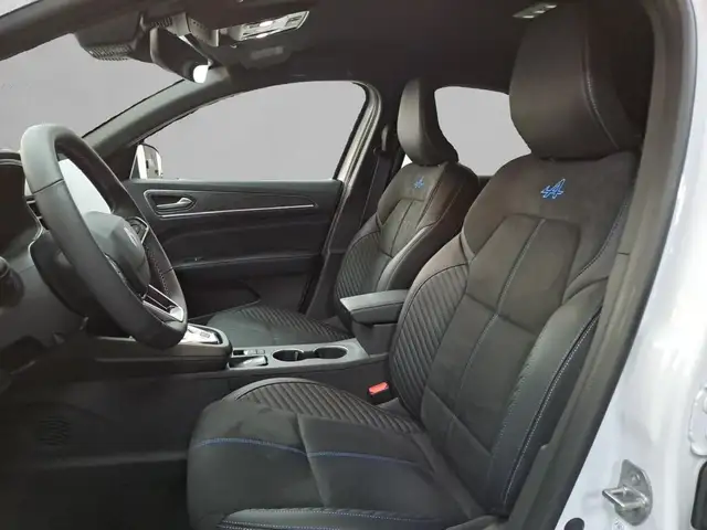 Renault Arkana view 11