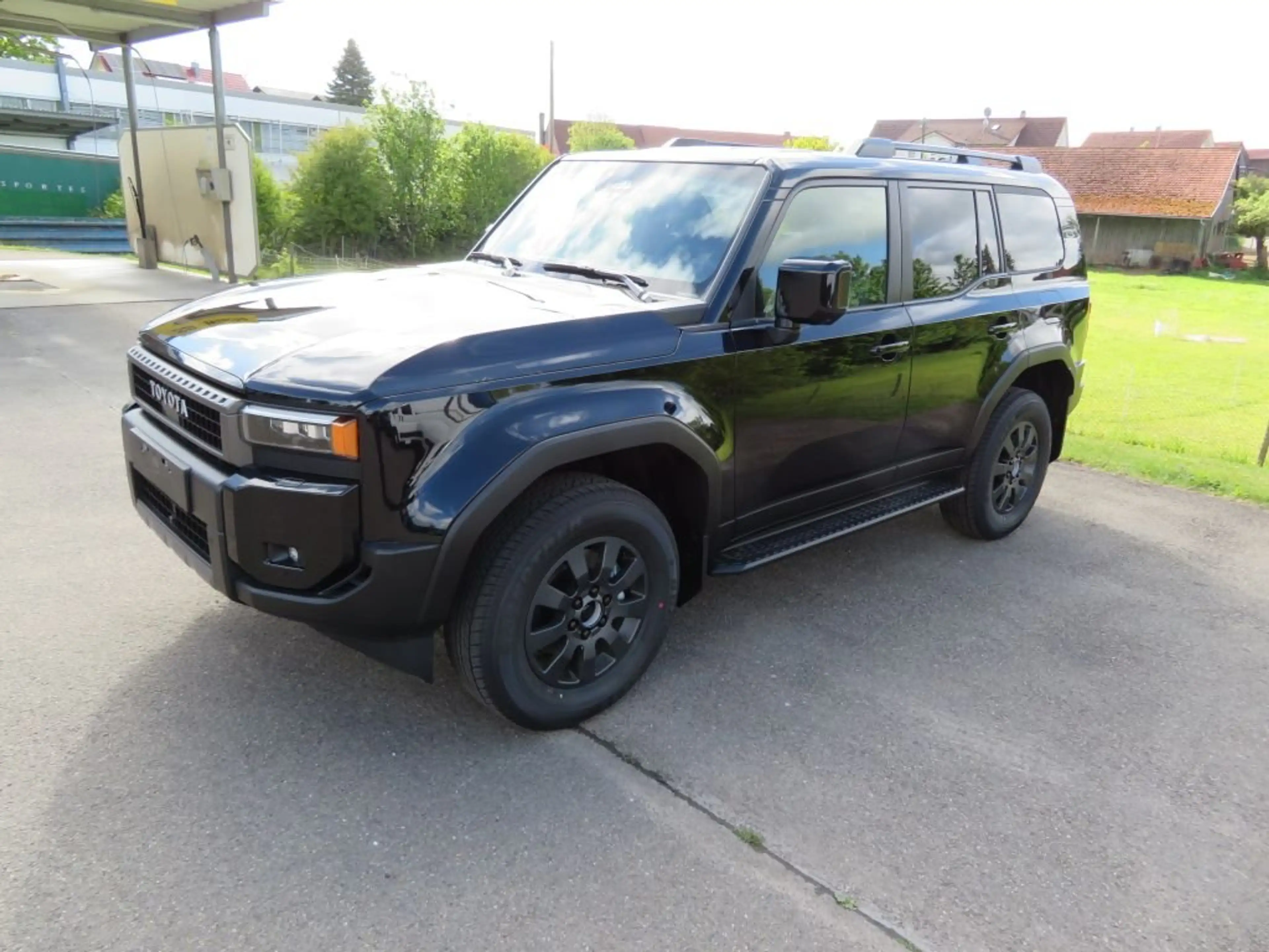 Toyota Land Cruiser Land Cruiser 2.8D-4D Mild-Hybrid Automat Executive