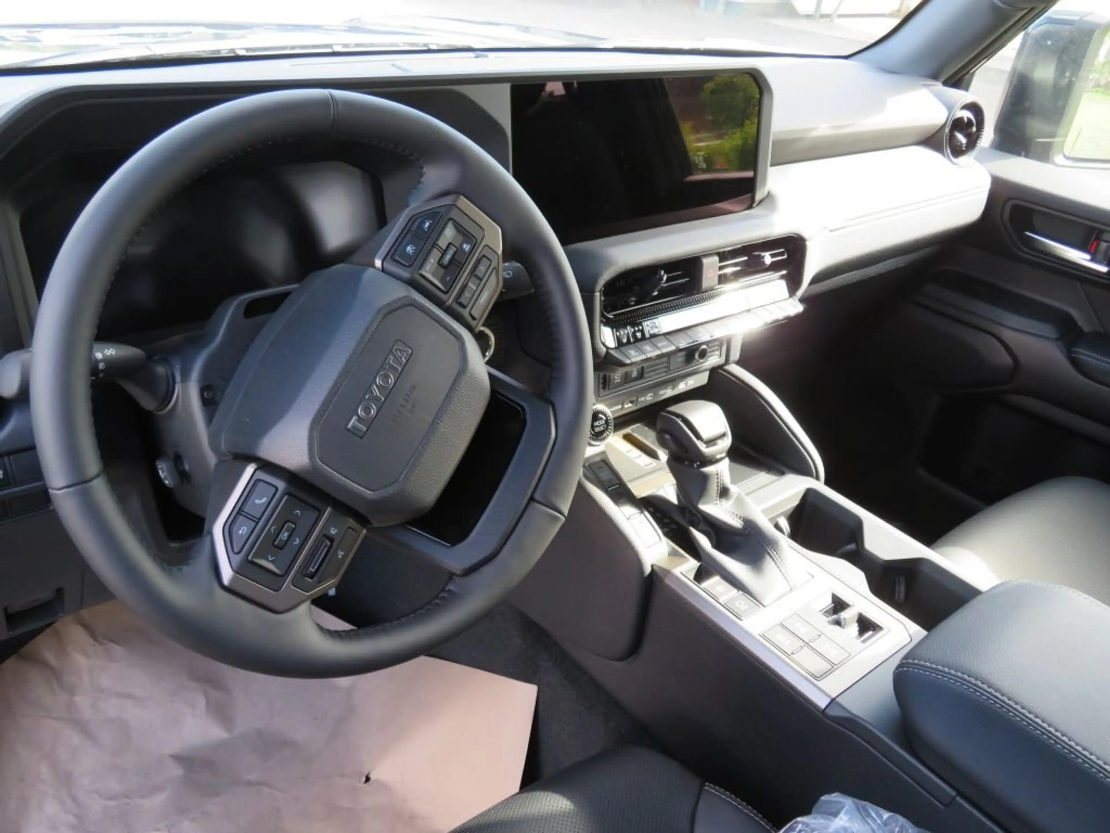 Toyota Land Cruiser Land Cruiser 2.8D-4D Mild-Hybrid Automat Executive — photo 7