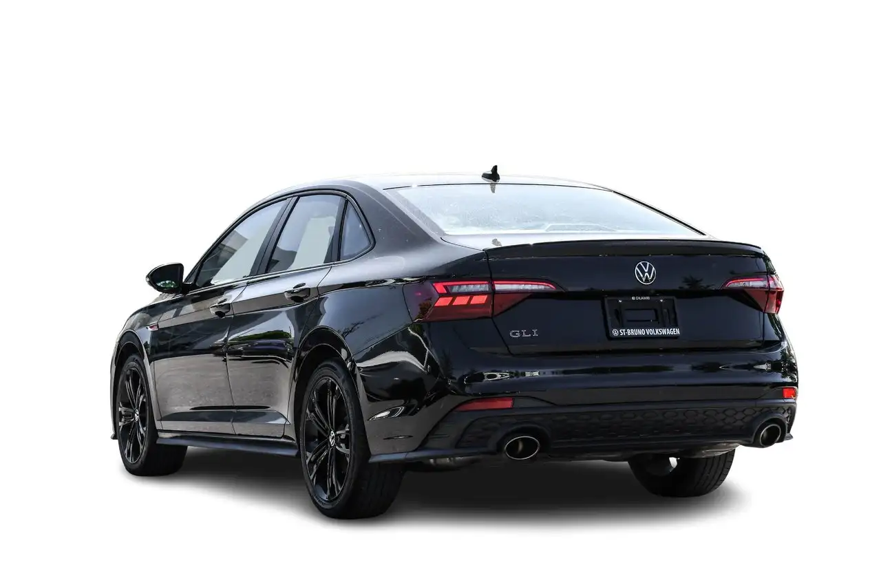 Volkswagen Jetta снимка Volkswagen Jetta