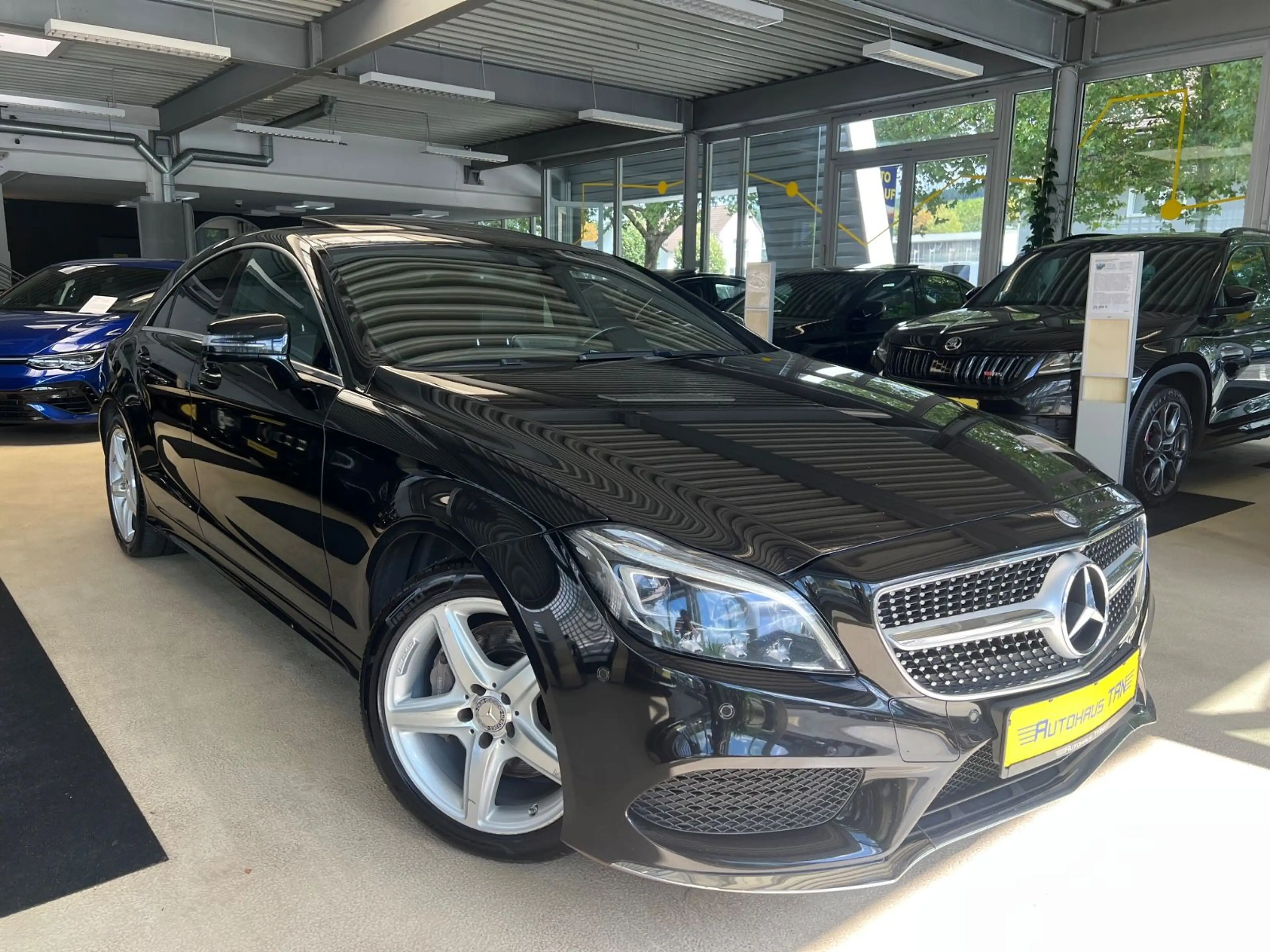 Mercedes-Benz CLS 350 d 4-Matic AMG LINE * 360 KAMERA*1.HAND*