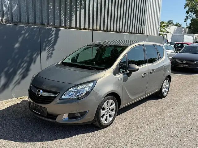 2016 Opel Meriva in Brown for sale