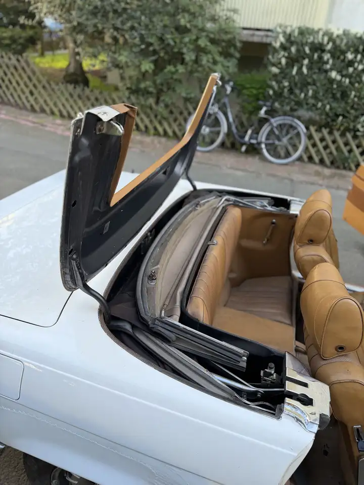 Mercedes-Benz SL 350 V8 Motor Deutsches Fahrzeug R107, foto 7