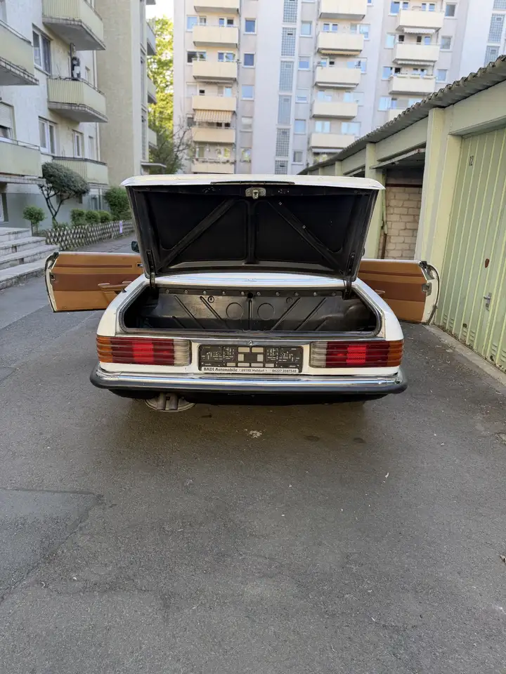 Mercedes-Benz SL 350 V8 Motor Deutsches Fahrzeug R107, foto 3