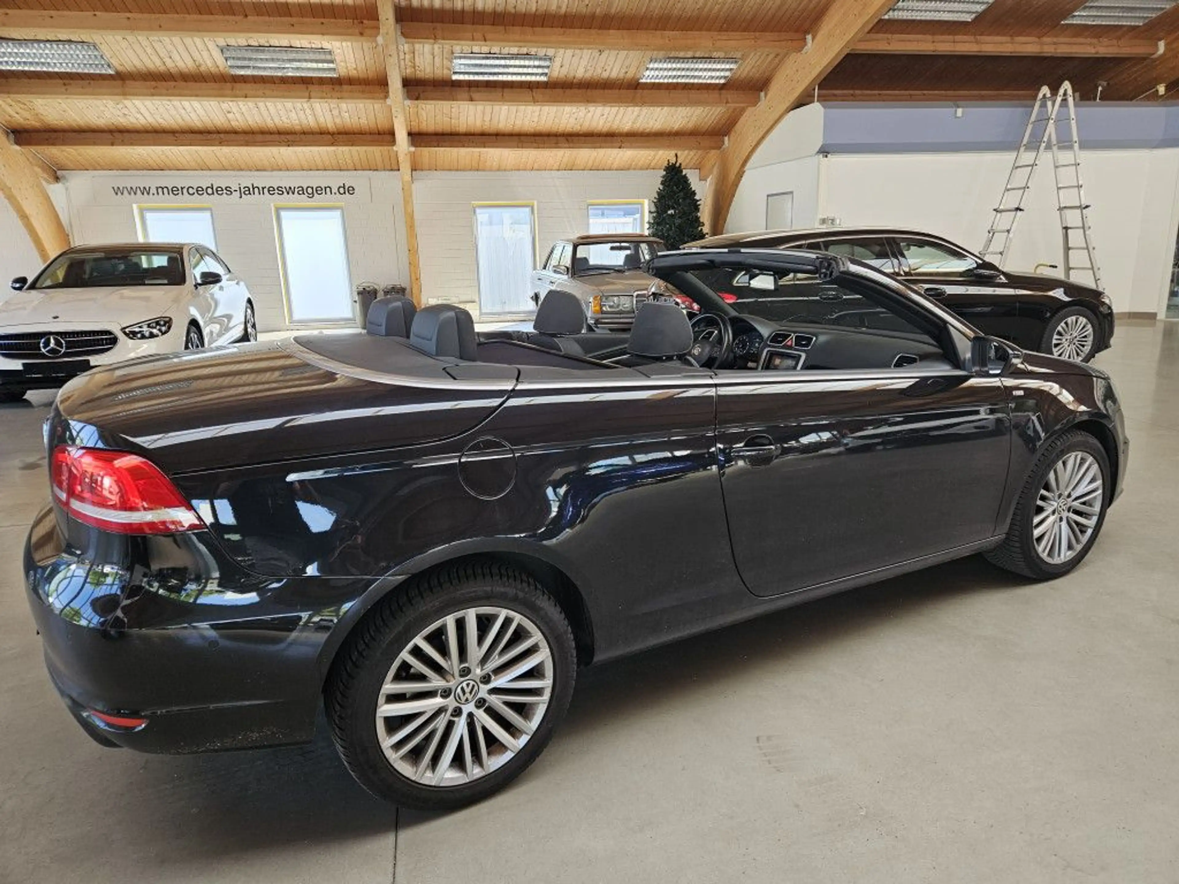 Volkswagen Eos 2.0 TSI, Cup BIXE-Sport — photo 3