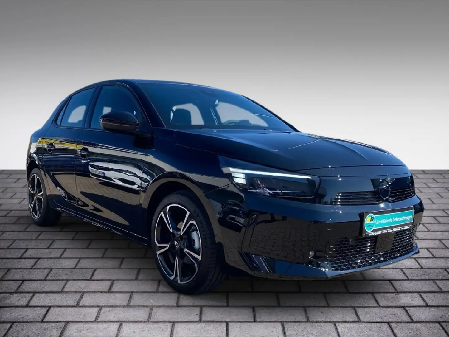 Opel Corsa GS Zwart - 2