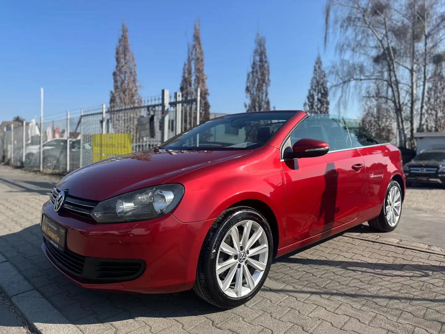 Volkswagen Golf Cabriolet AUTOMATIK,NEUER MOTOR 02/24 mit Rechnung 5.000,TOP Rot - 1