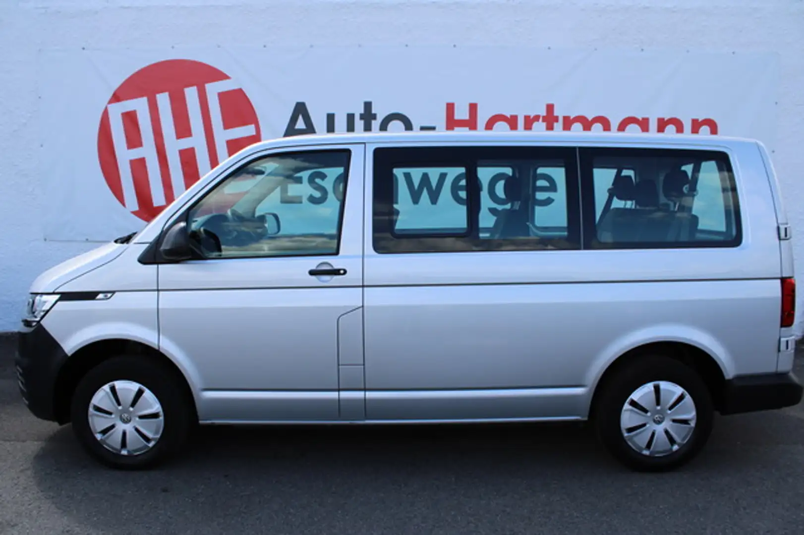 Volkswagen T6.1 Transporter 2.0 TDI Kombi 9-Sitz PDC 3080kg Srebrny - 2