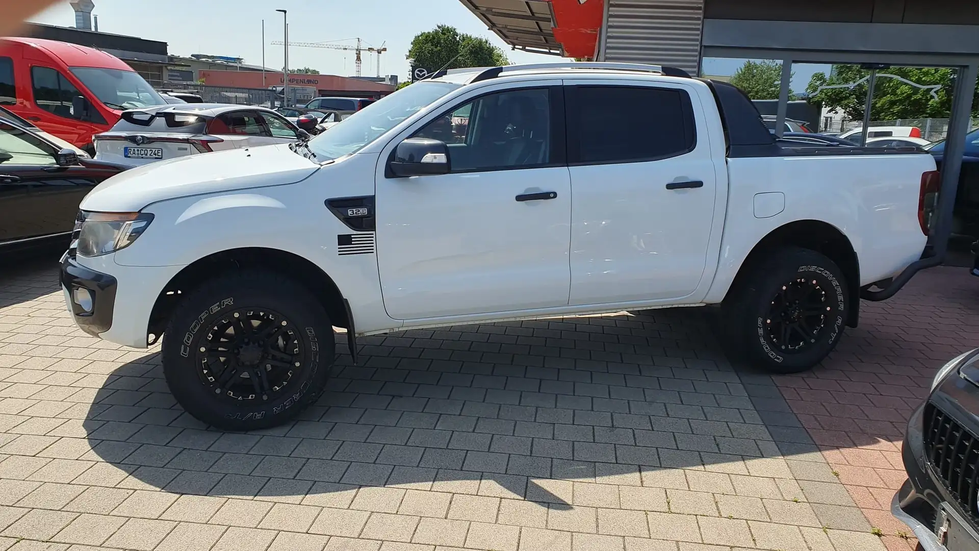 Ford Ranger Wildtrak Doppelkabine 4x4, AHK, LM-Felgen 18" Weiß - 2