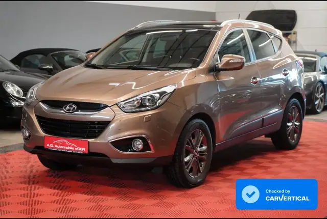 Hyundai iX35 2.0 CRDI AWD Aut. *1.Hand*Unfallfrei*Pano*