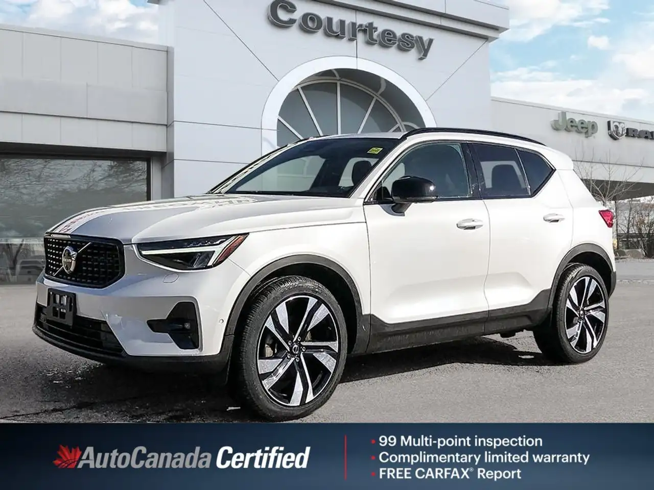 2024 Volvo XC40