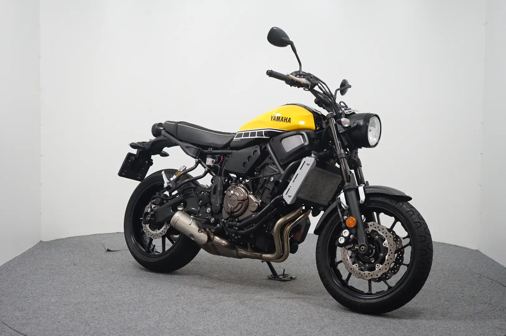 Yamaha XSR 700 ANNIVERSARY - 2