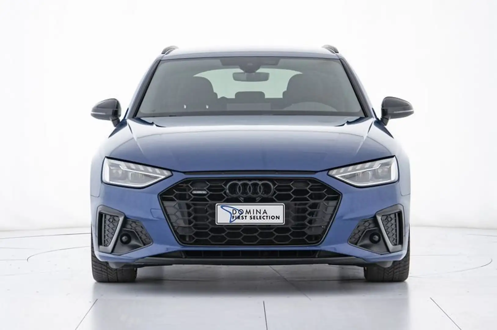 Audi A4 Avant 40 TDI quattro S tronic S line edition Blu/Azzurro - 2