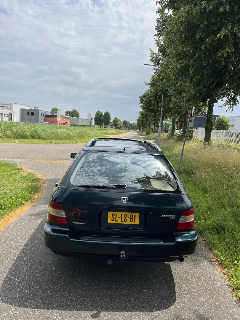 Honda Accord 2.2i Automatik Aerodeck - 2