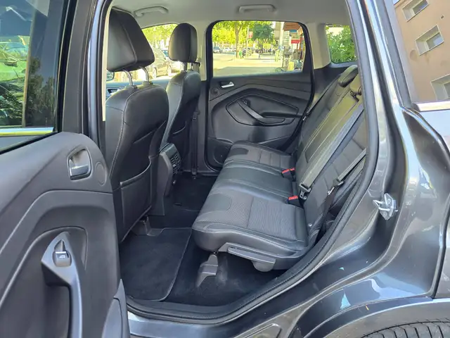Ford Kuga view 9